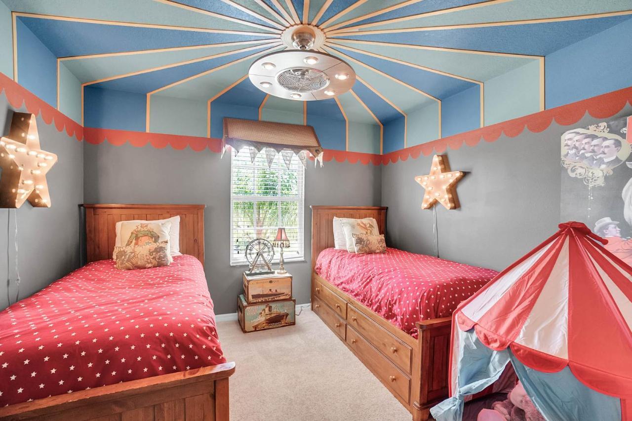 Gorgeous Custom 6Bd Hm Loaded With Amenities Themed Rooms, Private Pool Davenport Esterno foto